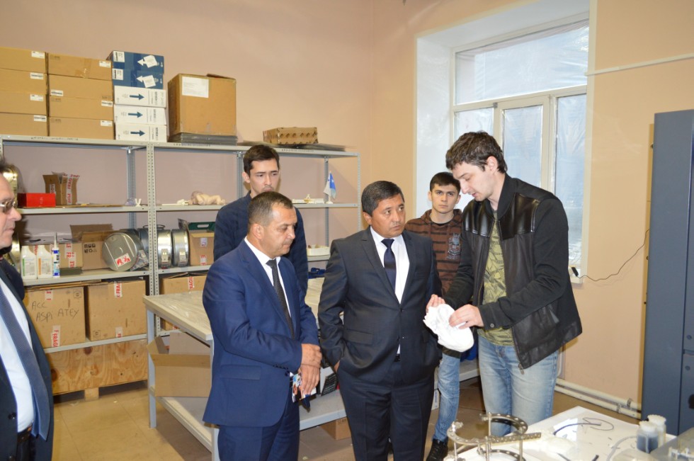 ��������� ������������� ���������-������������� ���������(����������) �������� ���������� �������� � ���������-������������ ������ ���