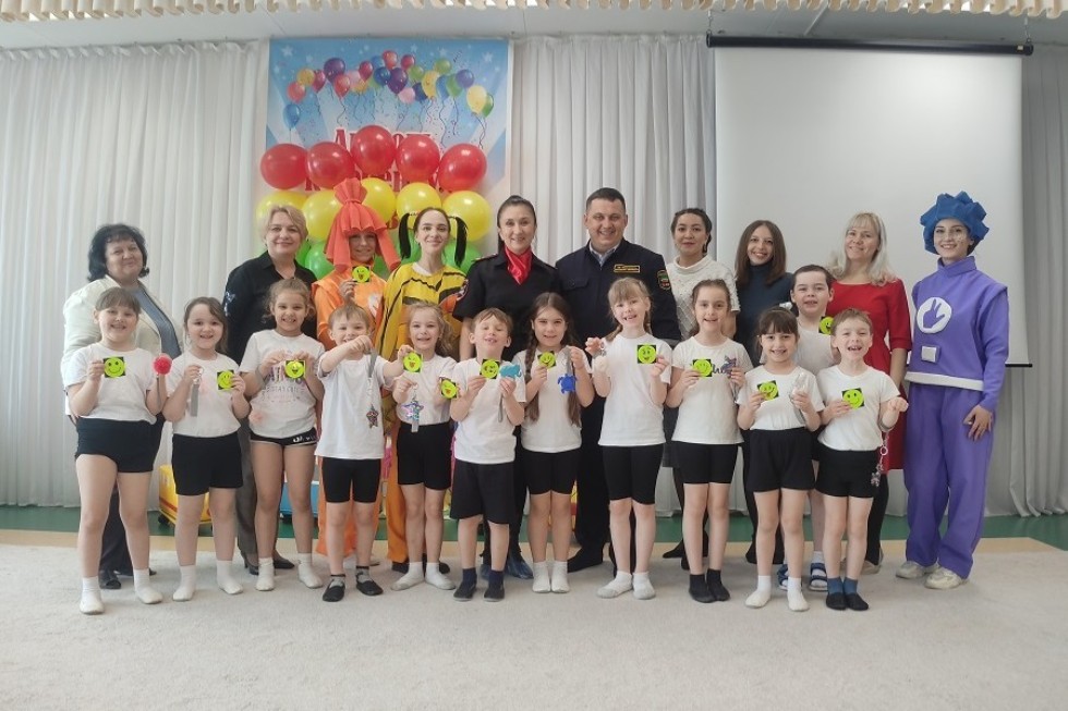 Вести с практик: квест-игра для дошкольников 'В поисках ответов и знаний' Вести с практик: квест-игра для дошкольников 'В поисках ответов и знаний'