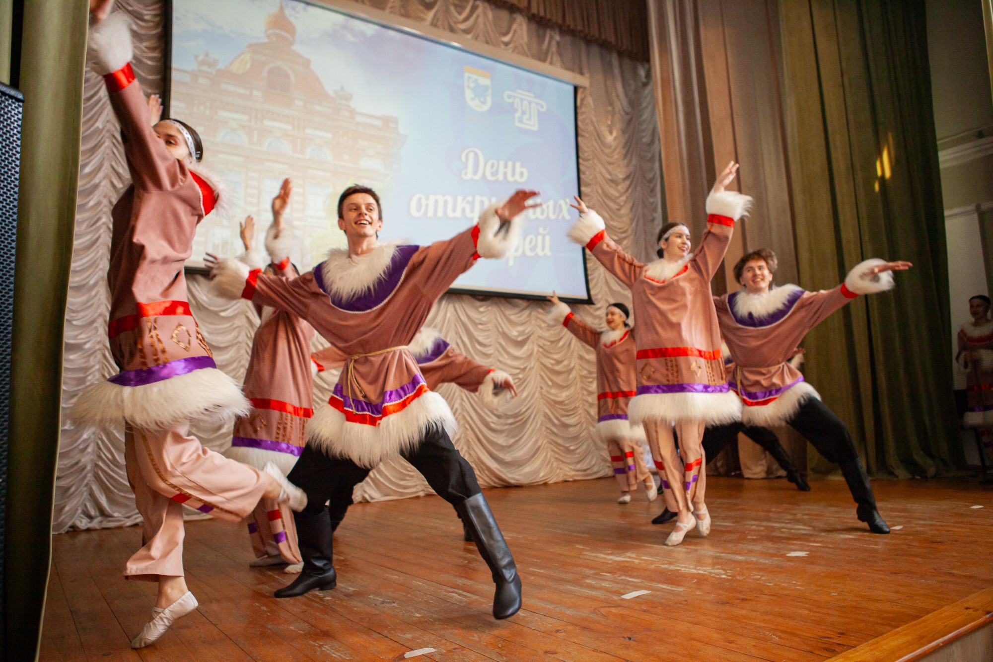 День открытых дверей прошел в Елабужском институте КФУ День открытых дверей прошел в Елабужском институте КФУ