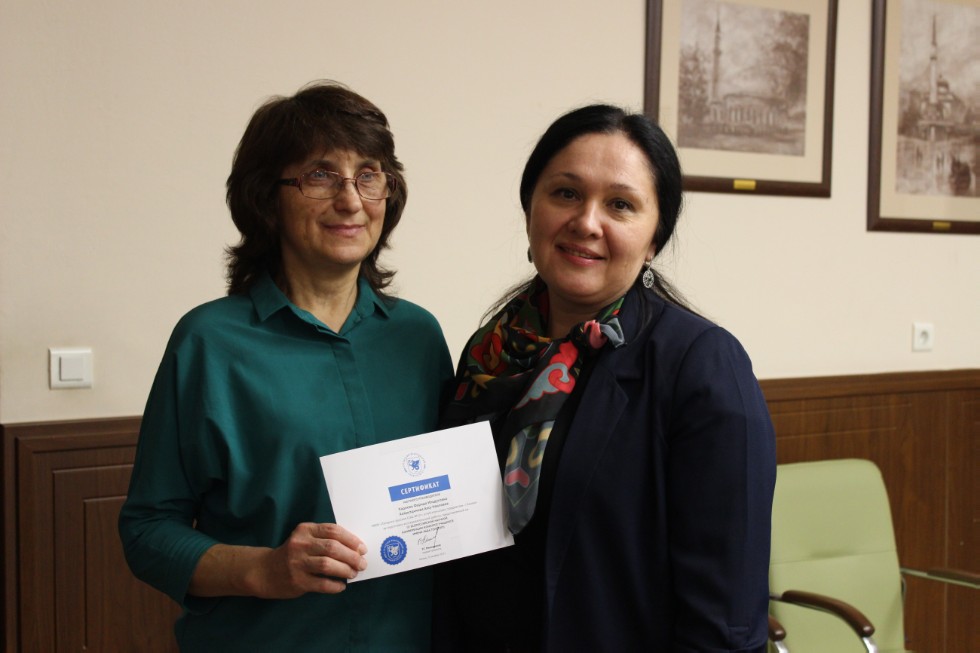 235 �����������