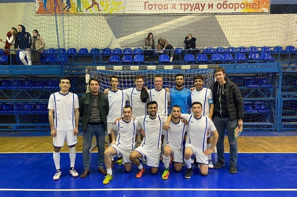 Команда Елабужского института КФУ стартовала с победы в рамках Кубка Университета 2021 по мини-футболу ,Елабужский институт КФУ