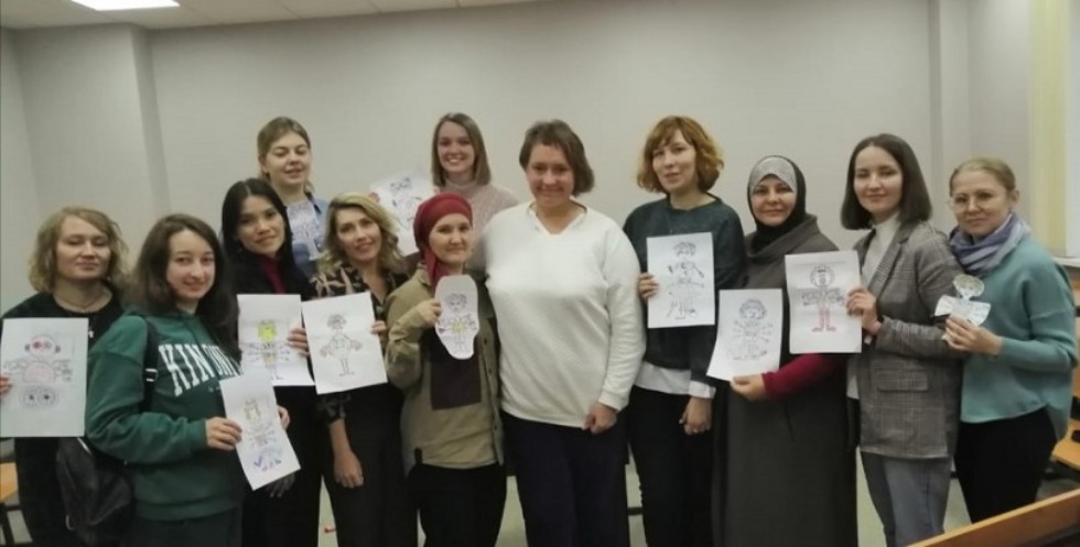 Преподаватель Елабужского института на I Всероссийском научно-практическом форуме детских психологов в Казани Преподаватель Елабужского института на I Всероссийском научно-практическом форуме детских психологов в Казани