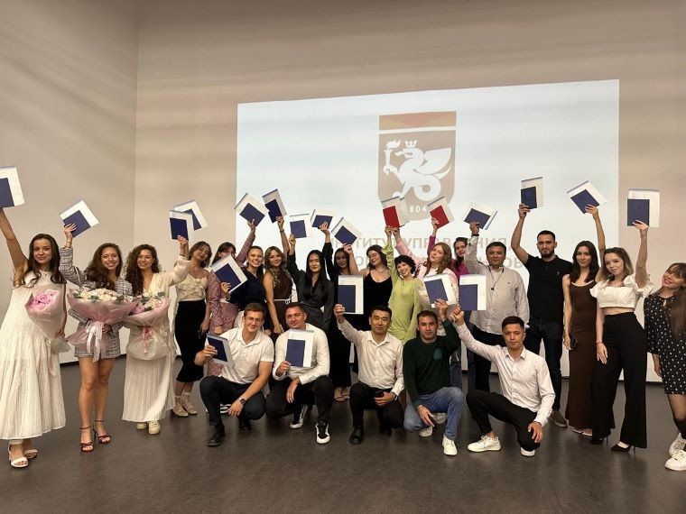 � ��������� ����������, ��������� � �������� ��������� ������ ��������� ����-������� ����� ��������