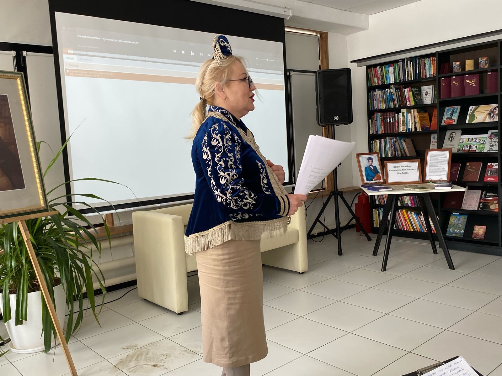 В Ульяновском центре Института Каюма Насыри был проведен круглый стол 'Хорошее воспитание ? основа крепкой семьи', приуроченный к 200-летию Каюма Насыри В Ульяновском центре Института Каюма Насыри был проведен круглый стол 'Хорошее воспитание ? основа крепкой семьи', приуроченный к 200-летию Каюма Насыри