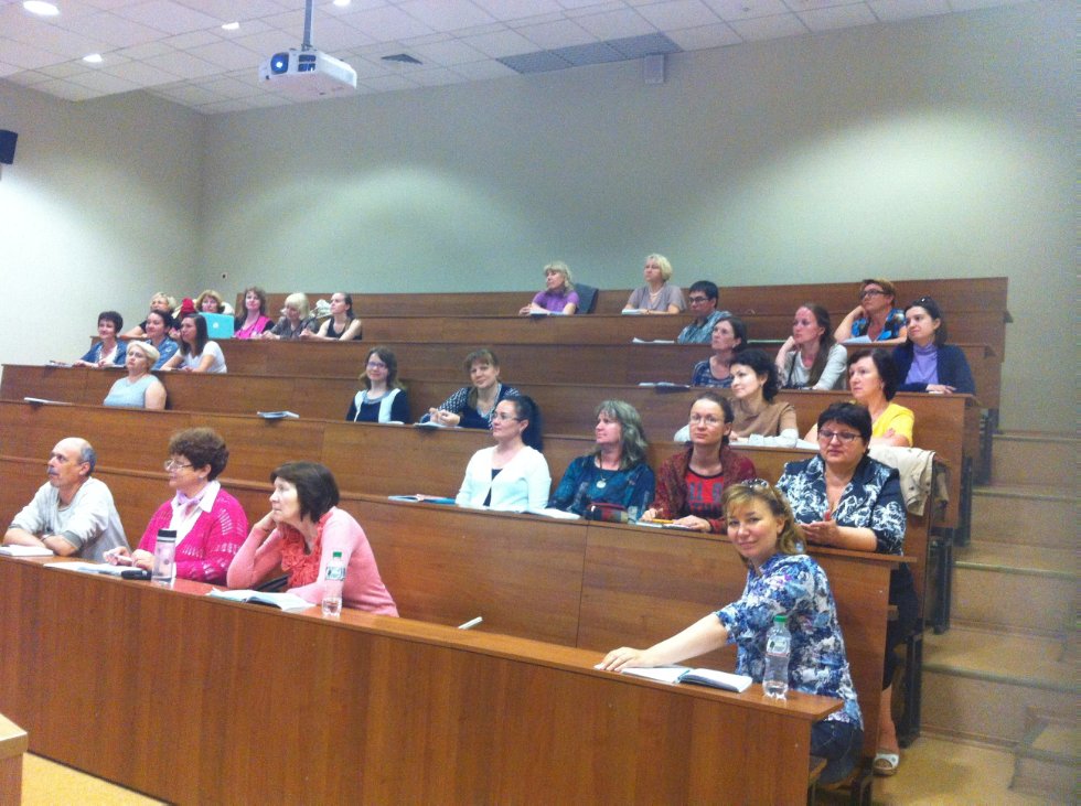 В ИФМК состоялся семинар 'Использование инновационных педагогических технологий в ДМШ и ДШИ в условиях модернизации дополнительного образования' В ИФМК состоялся семинар 'Использование инновационных педагогических технологий в ДМШ и ДШИ в условиях модернизации дополнительного образования'