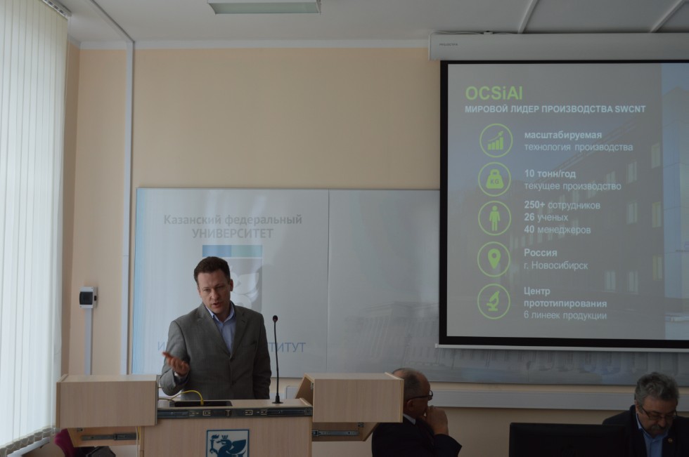 �������-����������� '���������� ���������' �� '���������' (�. ������) � ��� '�����������������-�������'(�. ������)