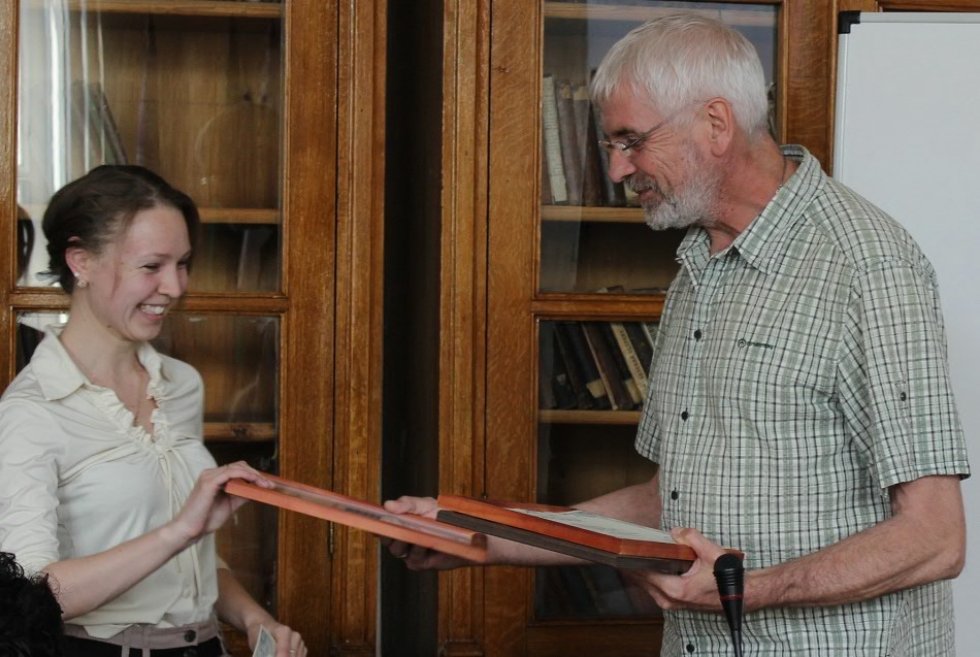 ��������� ��������� ������� ������ �������� �� ���� ������������