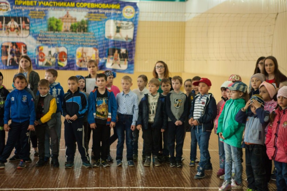 Успей записаться в 'Интеллето'! Умные и веселые каникулы в Елабужском институте КФУ стартовали Успей записаться в 'Интеллето'! Умные и веселые каникулы в Елабужском институте КФУ стартовали