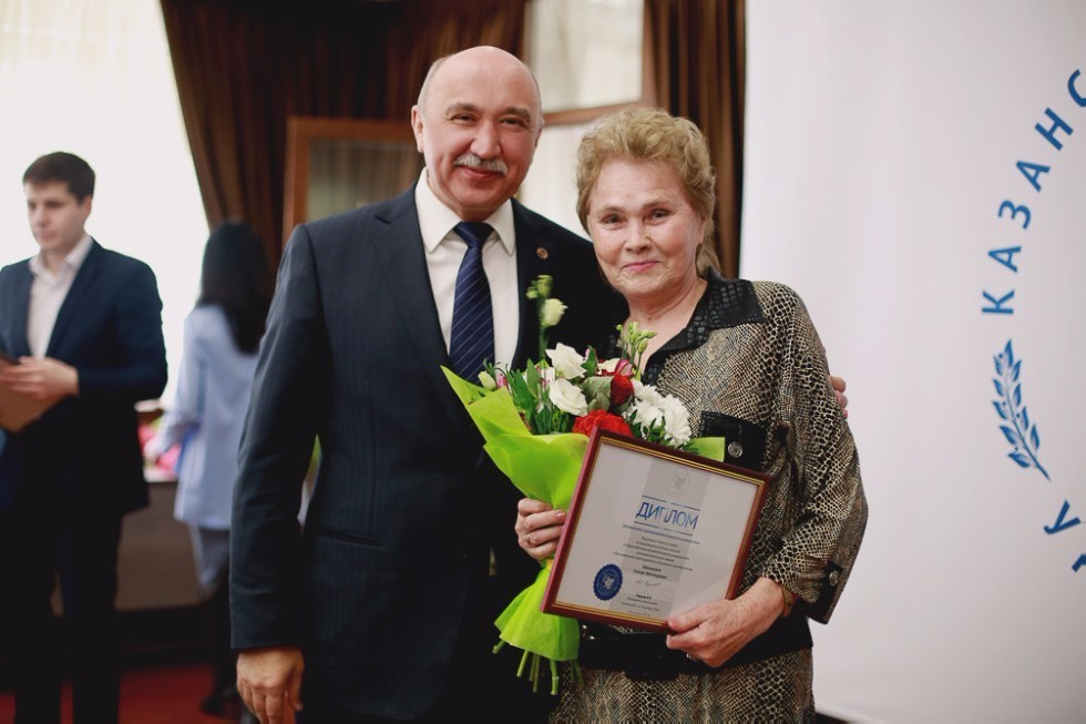 ����������� � ����������� ��������� ������