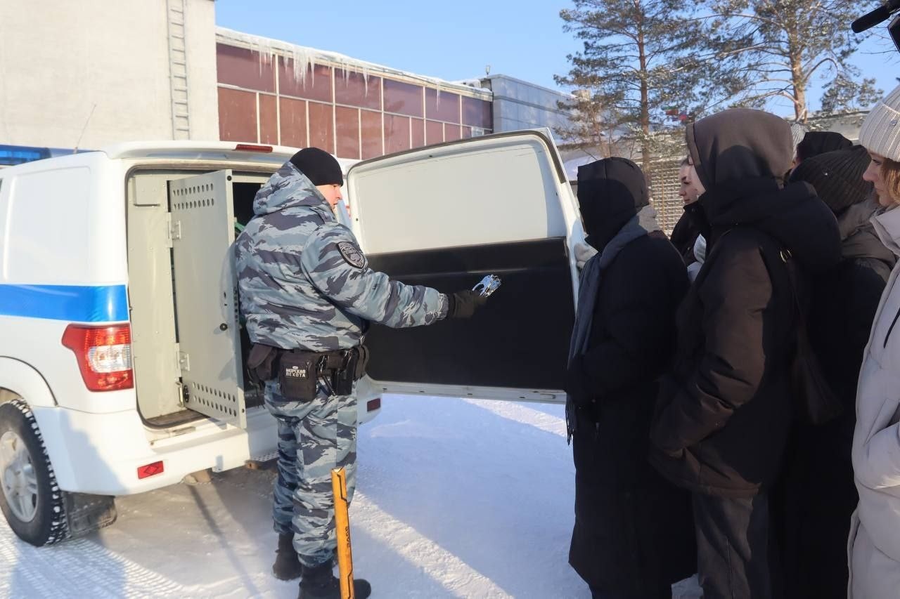 Как филологи примерили бронежилеты и узнали городскую историю с новой стороны Как филологи примерили бронежилеты и узнали городскую историю с новой стороны