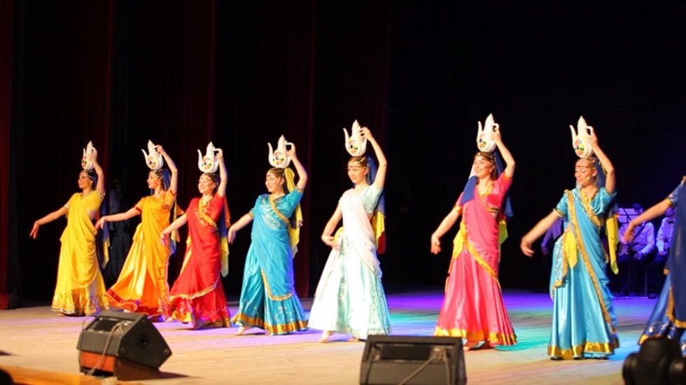 ����� ������ � ���������� � ������������������� ���������!