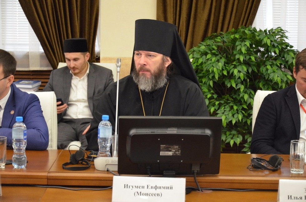 ����� � ���������������� ����: �������� ������ �������� � ������� ������� ��� ������ ������������� ���������������