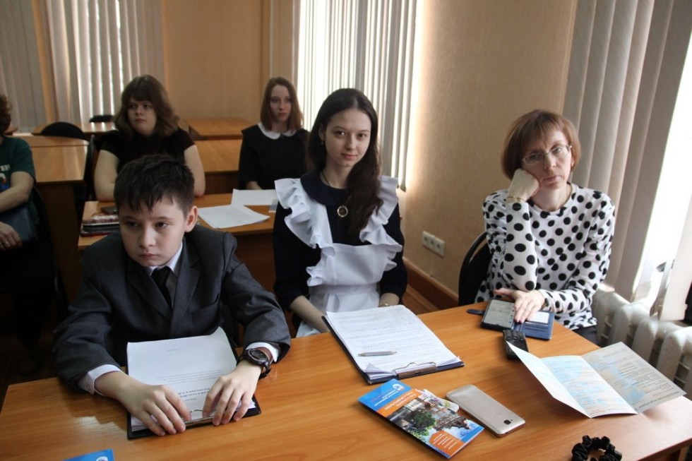 � ���������� ��������� ��� ���������� �����������, ����������� 75-����� ������.