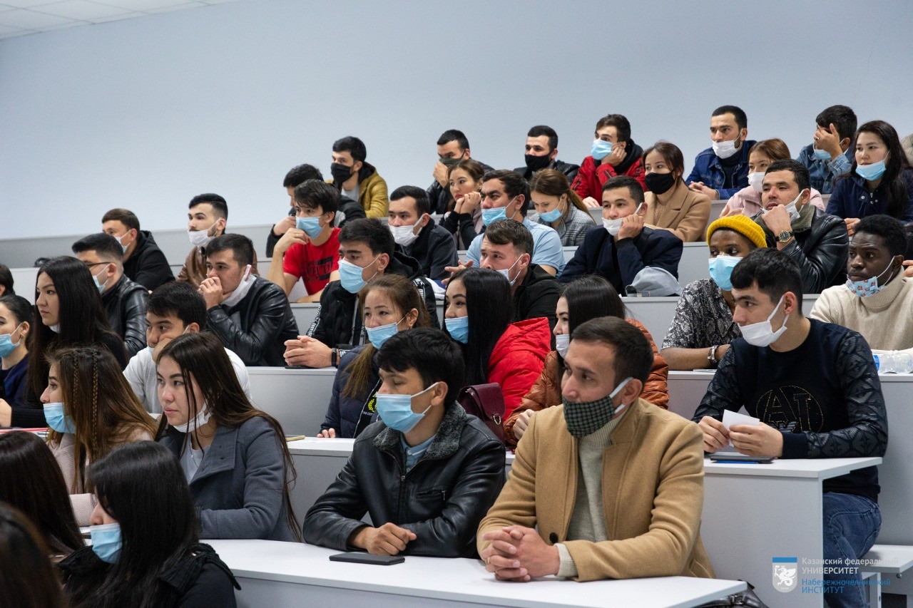 ������������� �������������� ������������ � �������������� ������ ��� '�����' ���������� �� ���������� �� ������������� � �����������.