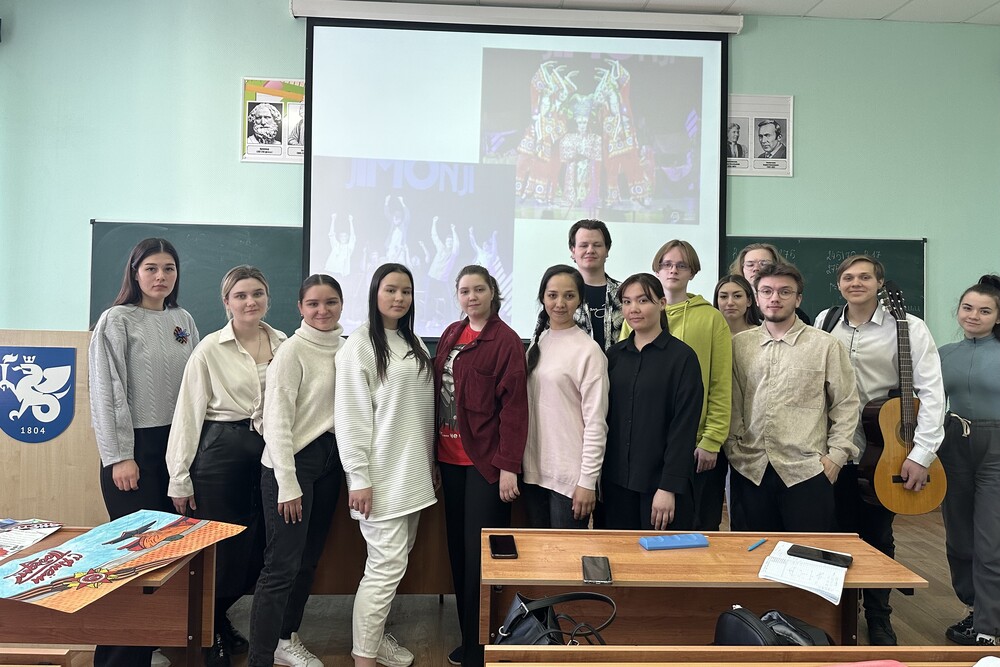 Кураторские часы прошли для студентов отделения математики и естественных наук Кураторские часы прошли для студентов отделения математики и естественных наук