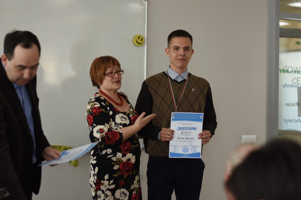 ����� ��������� ���� ������������� 