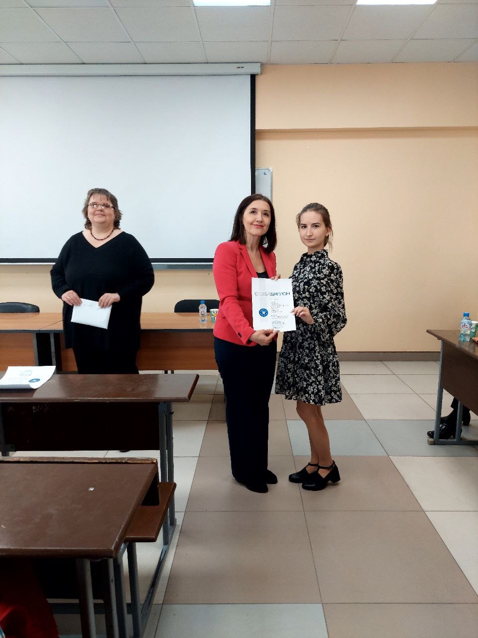 Студенты-социологи выступили на Итоговой научно-образовательной конференции Студенты-социологи выступили на Итоговой научно-образовательной конференции