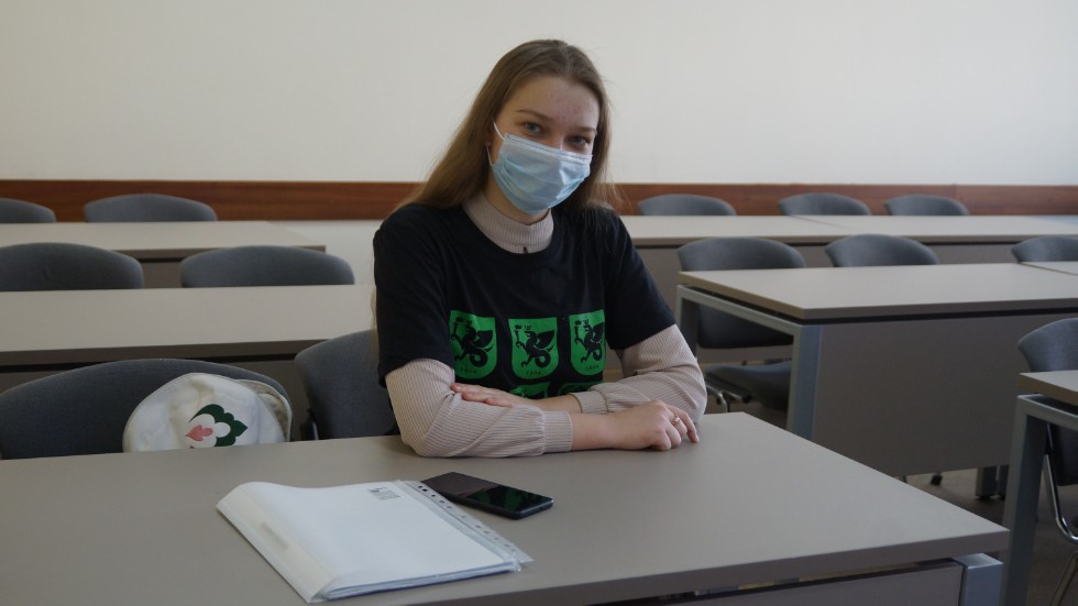 �������������  ������-������������ �����������, ����������� 100-����� �� ��� �������� ��������� ��� ���������