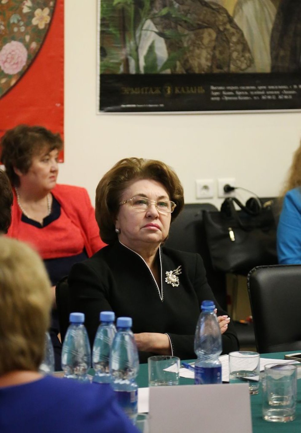 ������� ������������ ��������� ������� ����������� �������: ���������� � ������ �� ������� ����� � ������.