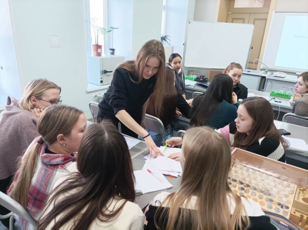 ������ '�����+' �������� ����� � ������� ��������� 3 �����