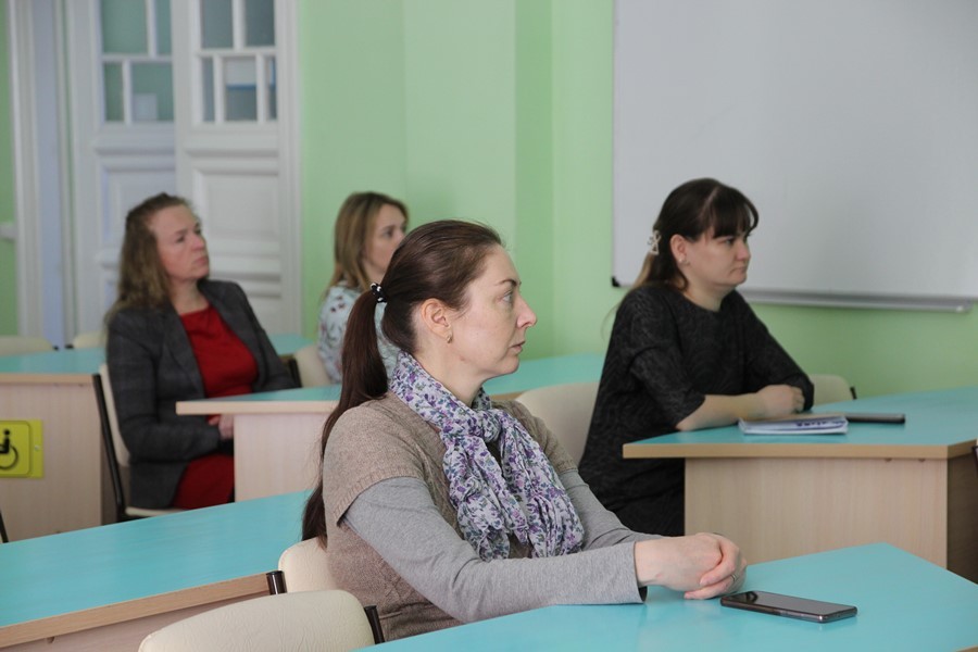 ��������� '���������' � �� �������� �������� ��������� ������� � ������� ������������