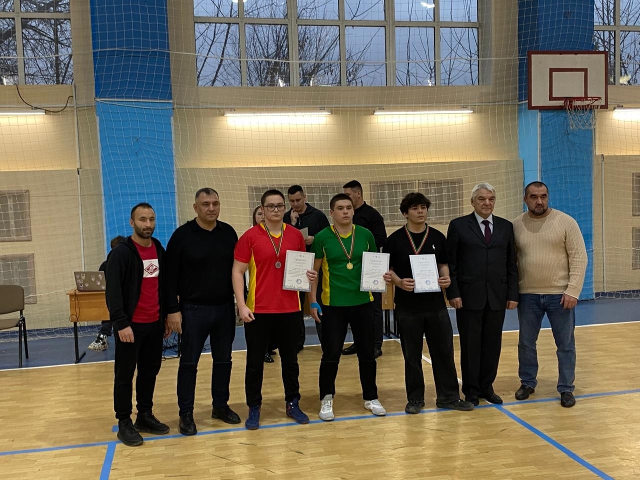 Мы на пьедестале! Мы на пьедестале!