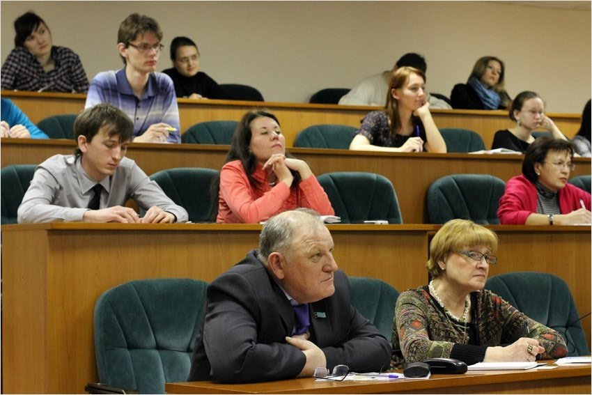 A Meeting with an Eminent Scientist from Japan, Professor Kimitako Matsuzato﻿