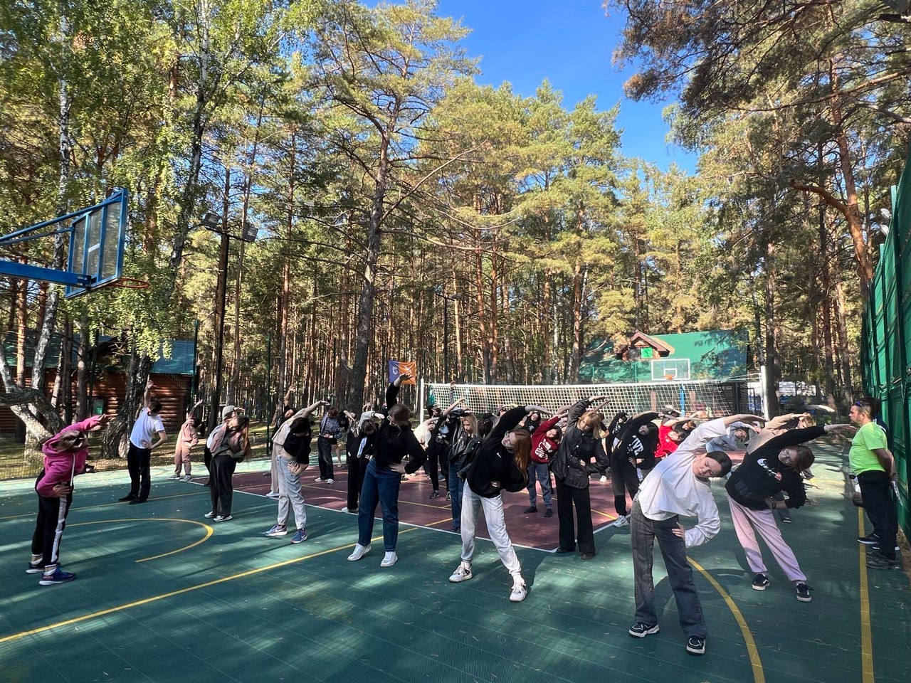 В СОЛ 'Буревестник' прошли физкультурно-оздоровительные занятия В СОЛ 'Буревестник' прошли физкультурно-оздоровительные занятия