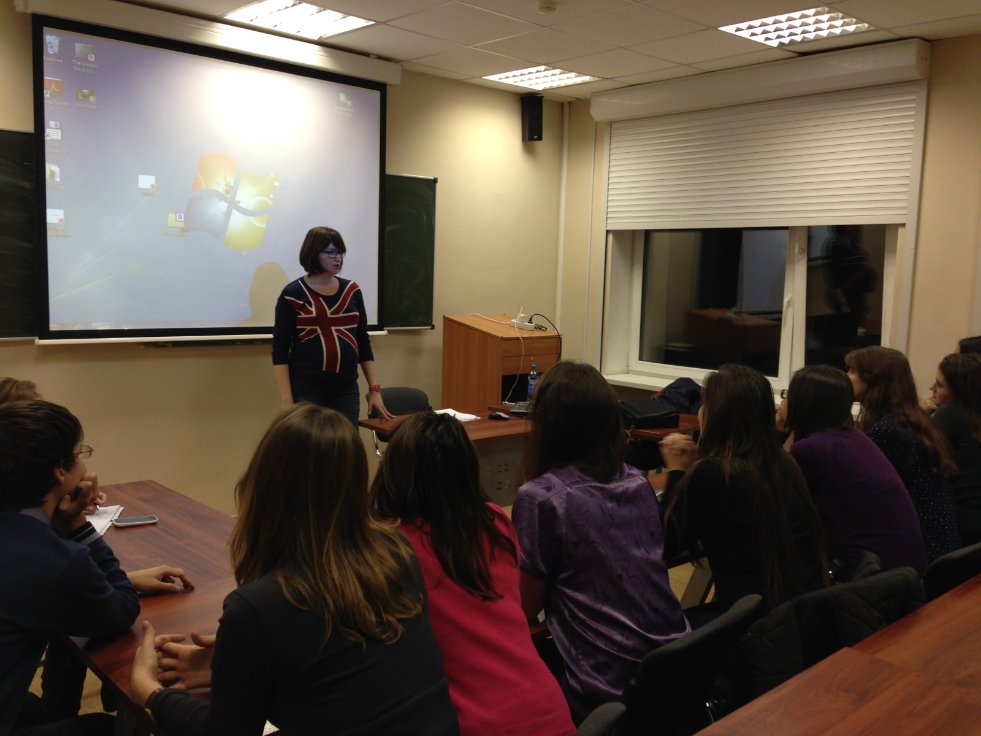 ������ ��������� 'ENGLISH SPEAKING CLUB'