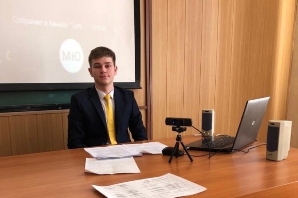 В Елабужском институте КФУ состоялась ежегодная конференция 'Физика и астрономия в цифровом обществе' В Елабужском институте КФУ состоялась ежегодная конференция 'Физика и астрономия в цифровом обществе'