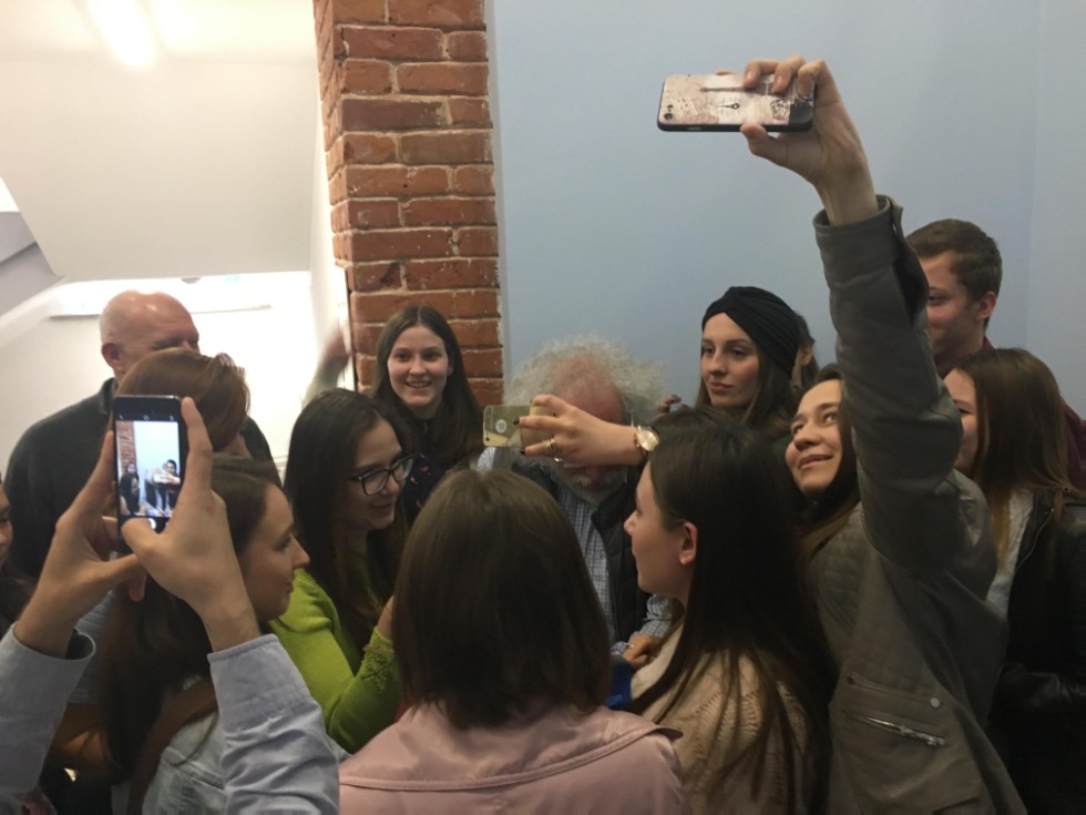 ������� ���� ������ � �������, ������� ����� ����������� ������. ������ ����� ������