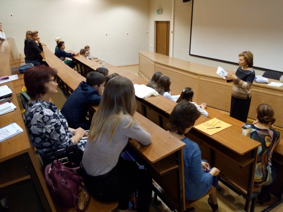 ���� ������������� � ������� ������