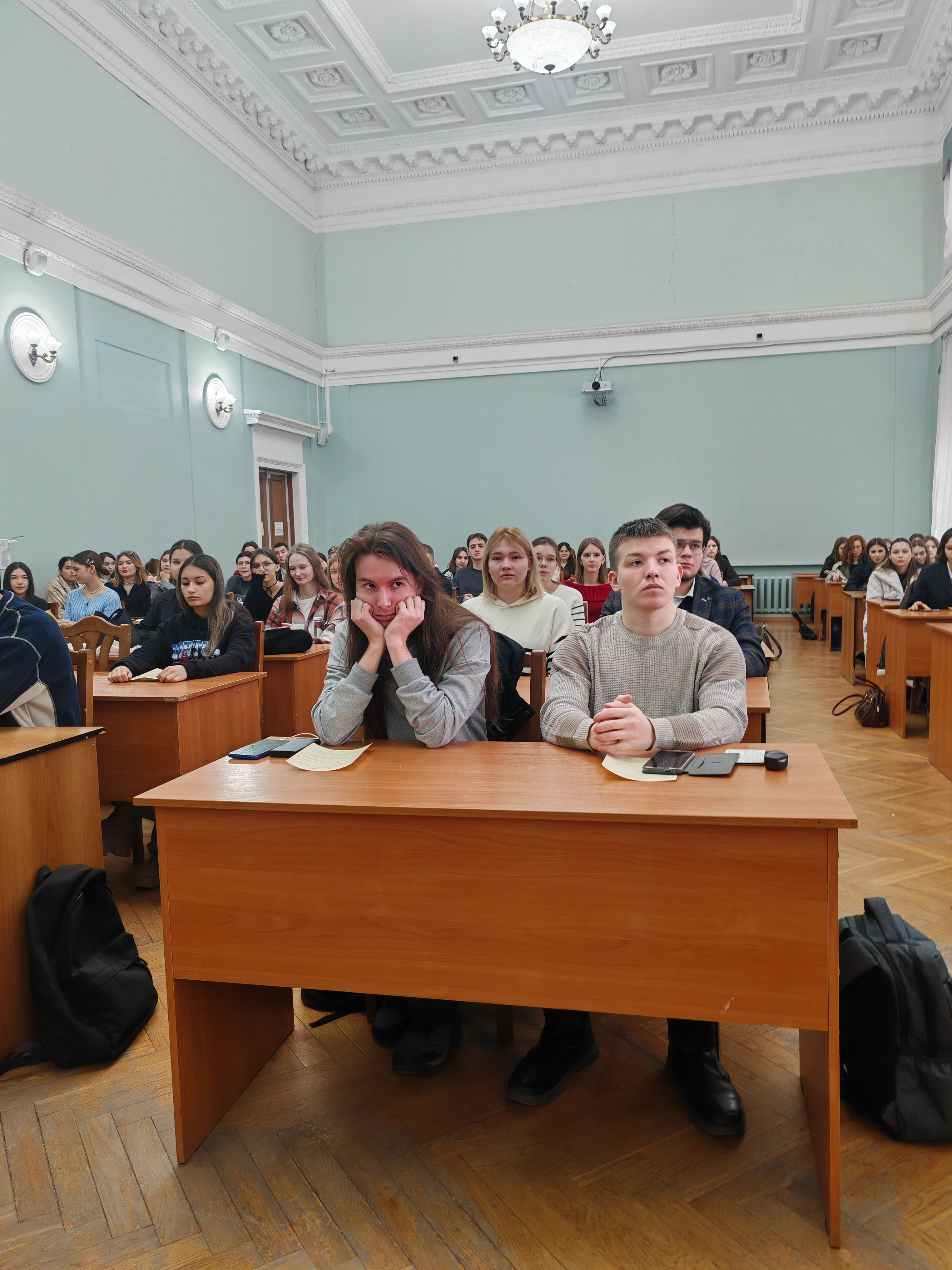 Встреча руководства Химического института со студентами первого года обучения Встреча руководства Химического института со студентами первого года обучения