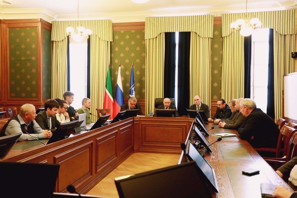 Director of the Institute of Information Transmission Problems Andrei Sobolevski Met with Rector Ilshat Gafurov