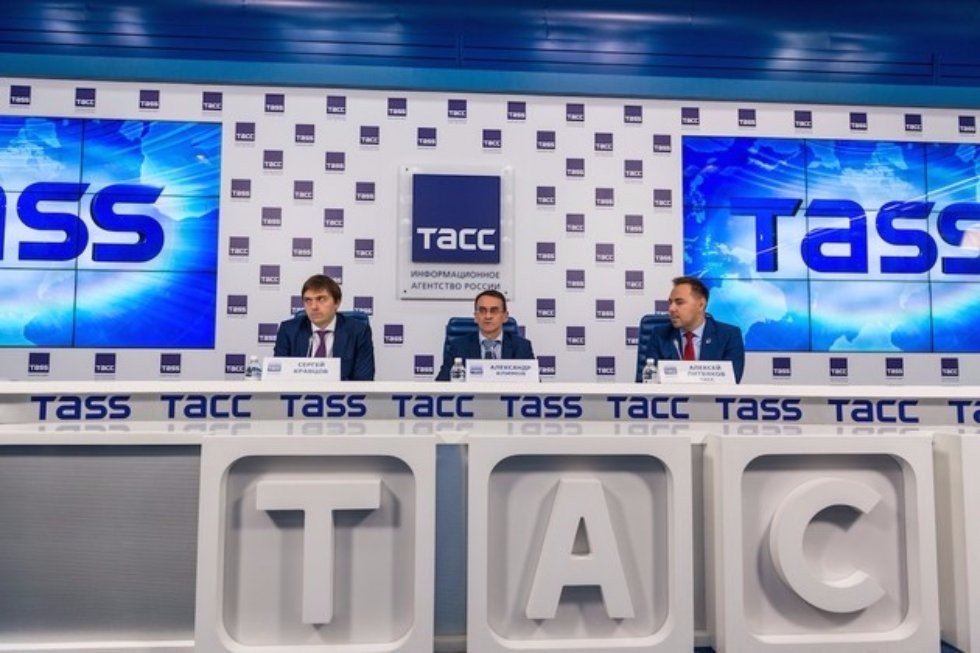 Kazan University Enrollees Are Top Exam Scorers among All Federal Universities Kazan University Enrollees Are Top Exam Scorers among All Federal Universities