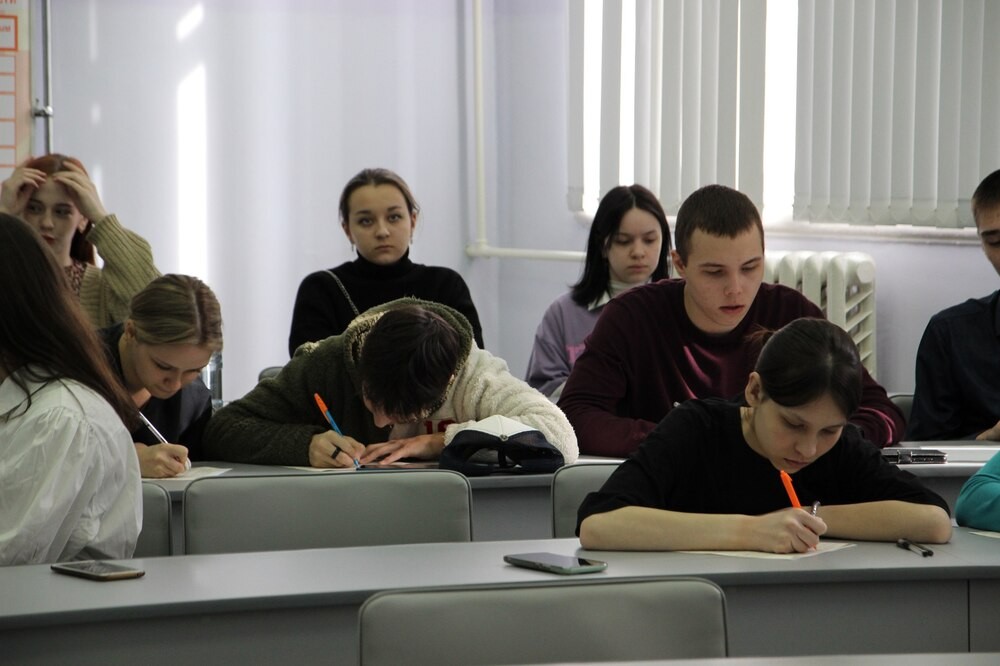 1 апреля 2023 года в Елабужском институте прошла Олимпиада по Обществознанию 1 апреля 2023 года в Елабужском институте прошла Олимпиада по Обществознанию