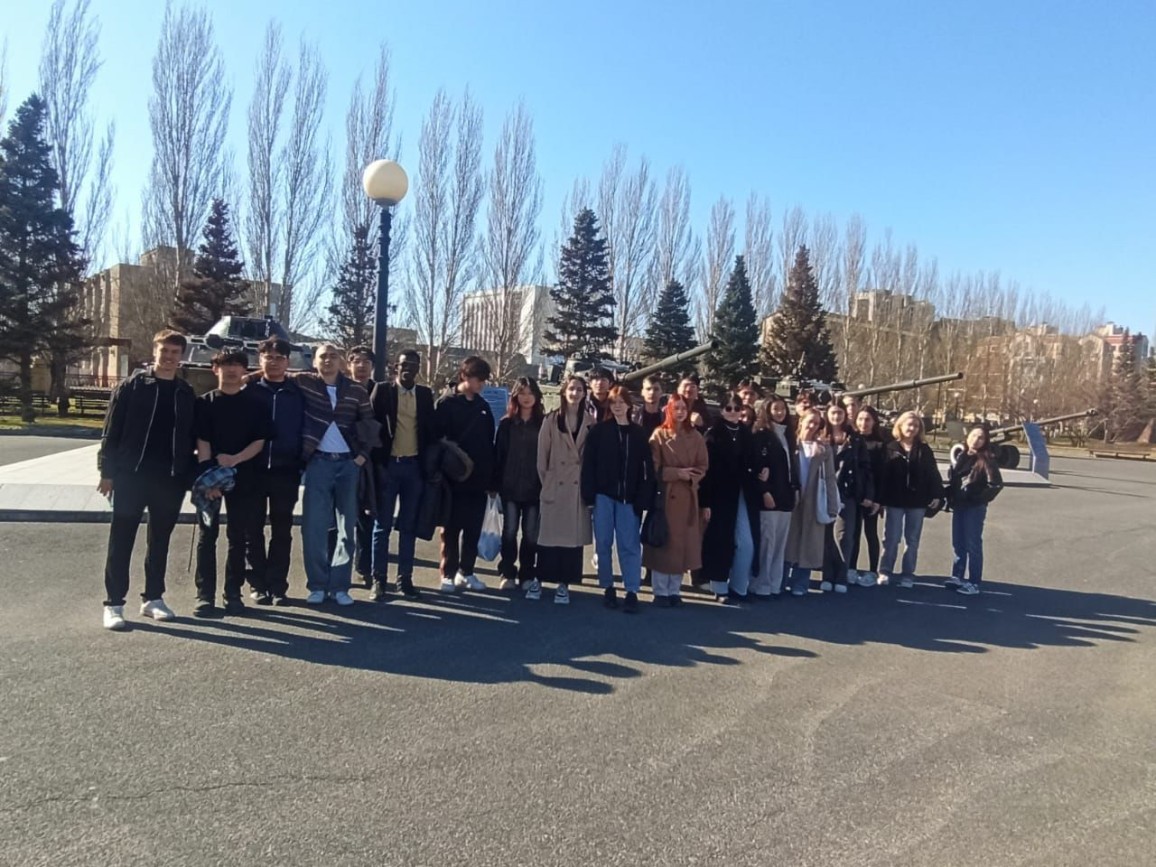 Студенты Института посетили Парк Победы Студенты Института посетили Парк Победы