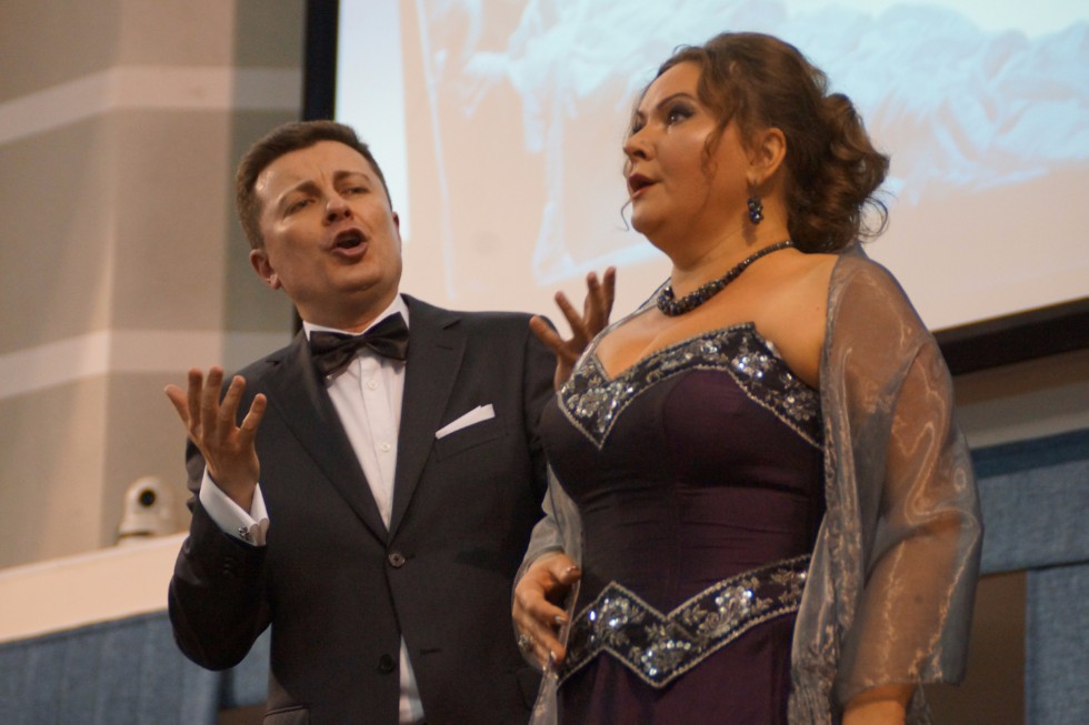 ����� ����� � ��������� ������������