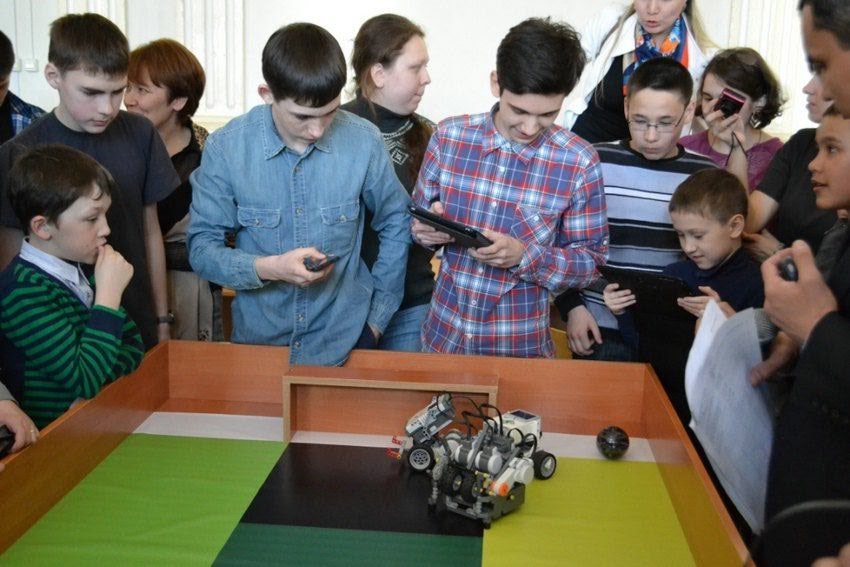 Битва киборгов: часть первая Битва киборгов: часть первая