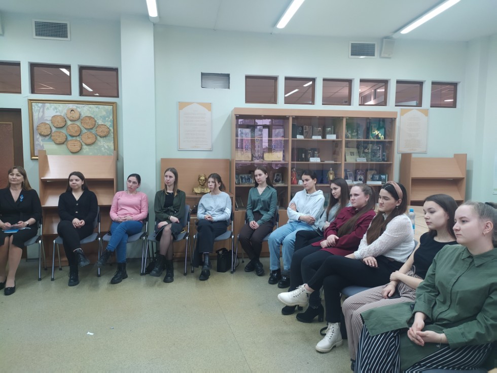 ИЛСӨЯР ИЛДУС КЫЗЫ ШИҺАПОВА: 'ЧЫГЫШ ЯСАУ ? УЛ СӘНГАТЬ' ИЛСӨЯР ИЛДУС КЫЗЫ ШИҺАПОВА: 'ЧЫГЫШ ЯСАУ ? УЛ СӘНГАТЬ'