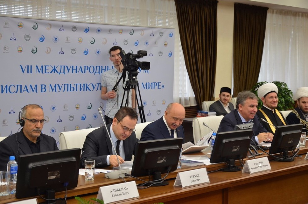 ����� � ���������������� ����: �������� ������ �������� � ������� ������� ��� ������ ������������� ���������������