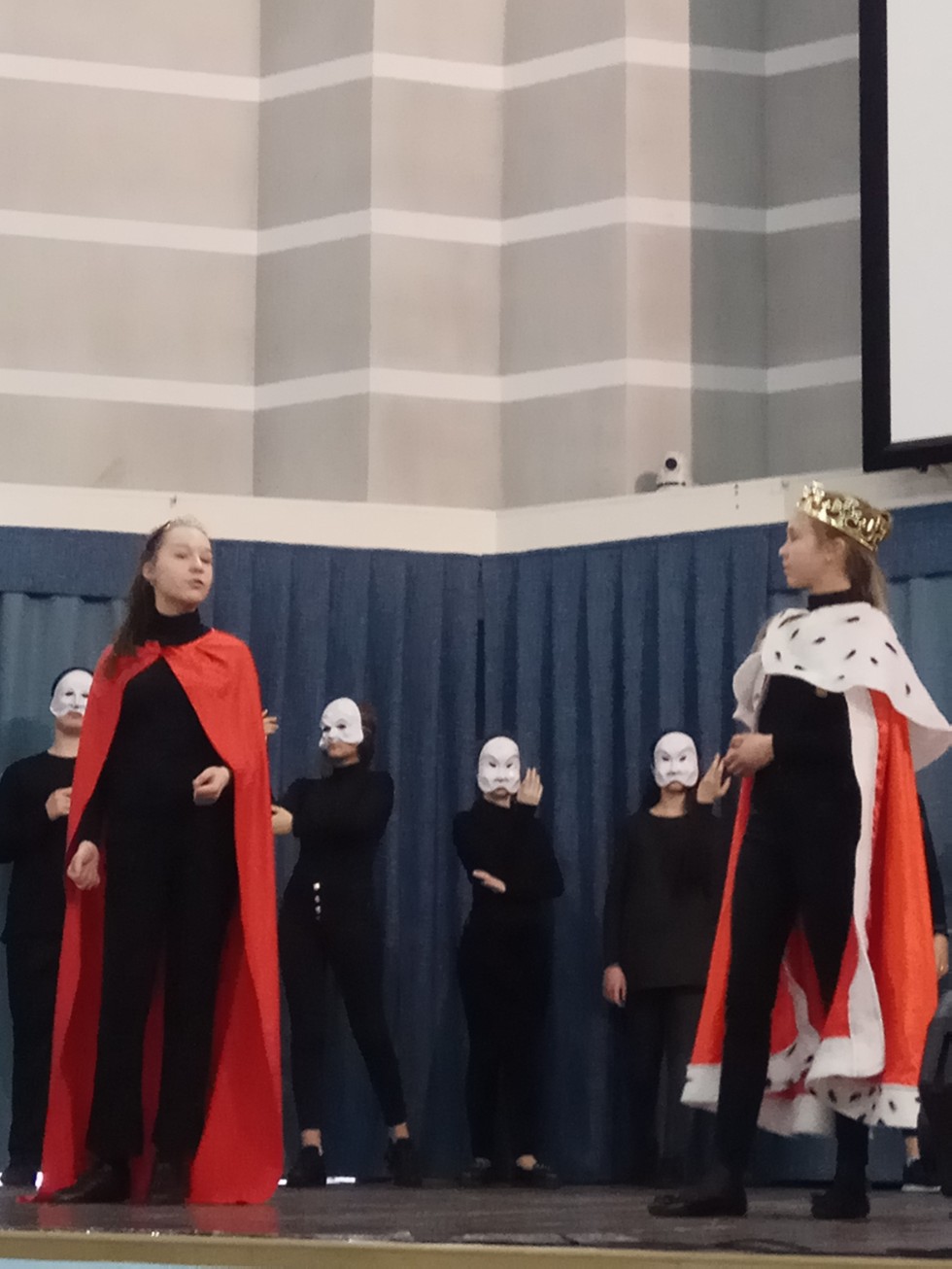 ИФМК открывает двери будущим абитуриентам или 'Экспериментальный театр № 122' в гостях у ИФМК ИФМК открывает двери будущим абитуриентам или 'Экспериментальный театр № 122' в гостях у ИФМК