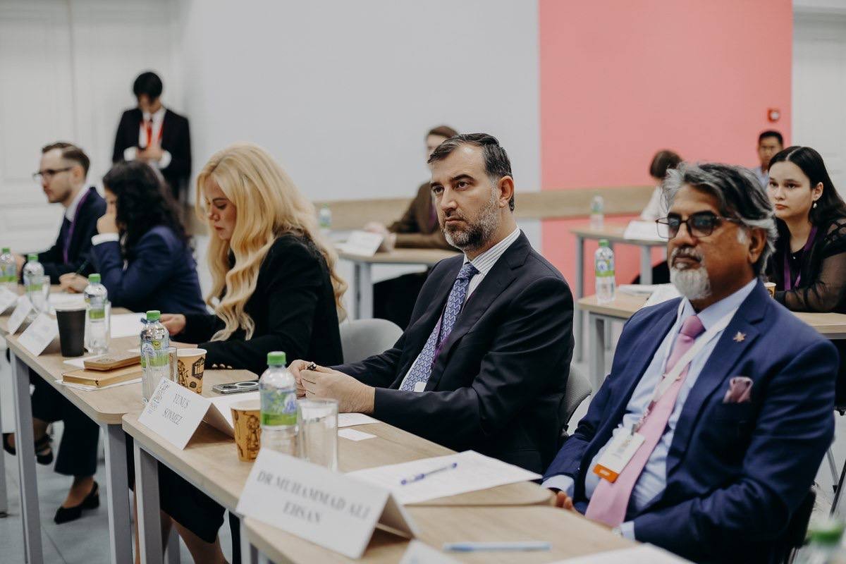 С 26 по 29 ноября 2023 г. в Казанском федеральном университете состоялся II Молодежный научный конгресс стран Организации исламского сотрудничества (ОИС). С 26 по 29 ноября 2023 г. в Казанском федеральном университете состоялся II Молодежный научный конгресс стран Организации исламского сотрудничества (ОИС).