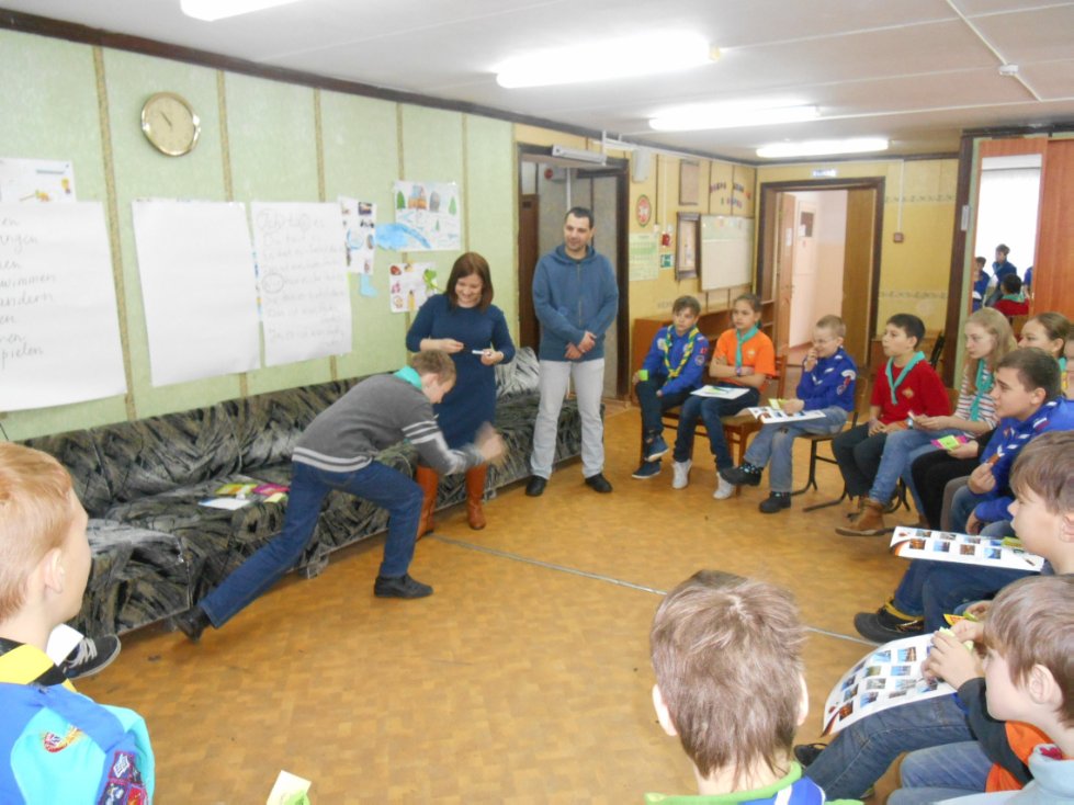 'Вокруг света за 100 часов' 'Вокруг света за 100 часов'