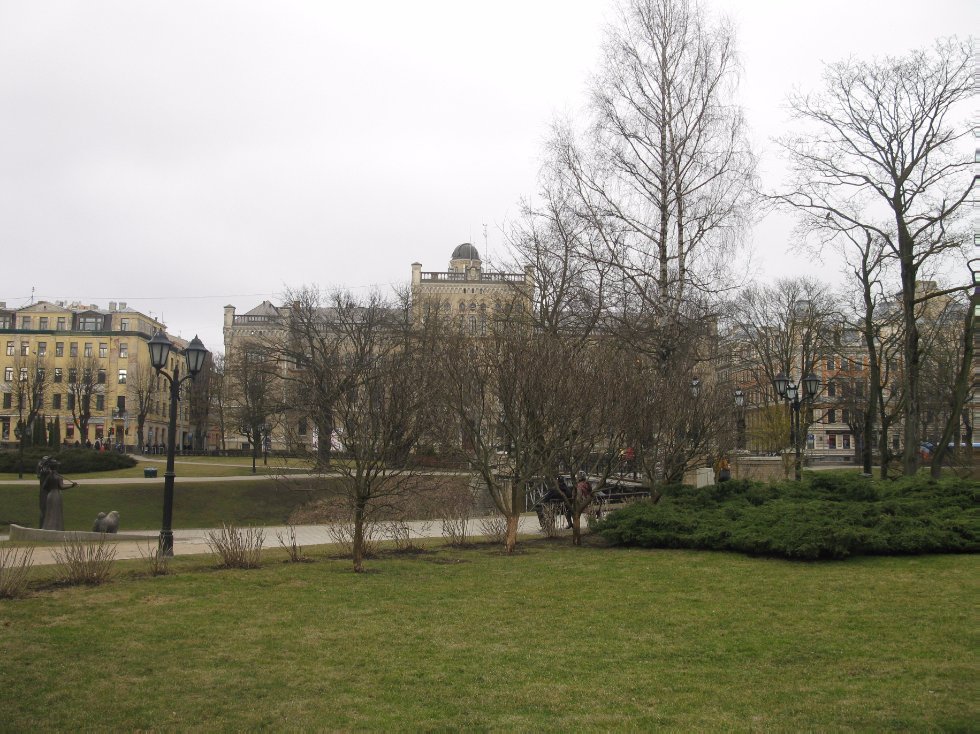 30 ����� 2015 ���� � ���� ������ ���������, ��������� �� �����, ��������������� ������� � ������ ������� ������ - InterEuLawEast �� ���������� ������������ ��������� '����������� � ������������� �����'.