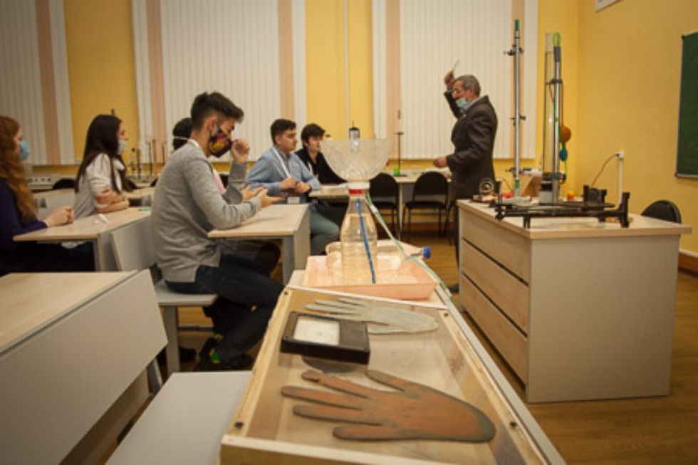 Ночь науки в Елабужском институте Ночь науки в Елабужском институте