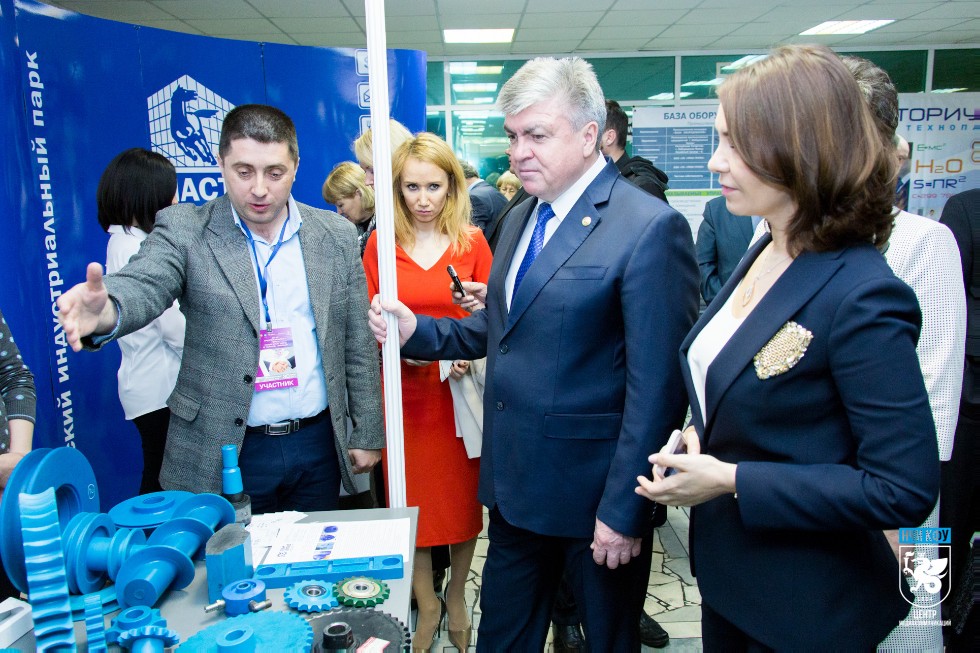 � �������������� ������ ��� ������ ����� ���������������� ������ � ������� ������� ,��� ���, �����������, ����� ����������������