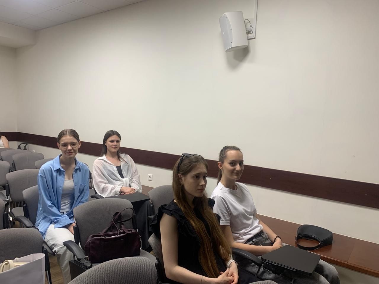 ��������-������������� ������� ������� � ��������� '��� � ���� � ������ � �����������?' ,����������� ���, ��������������� �����������