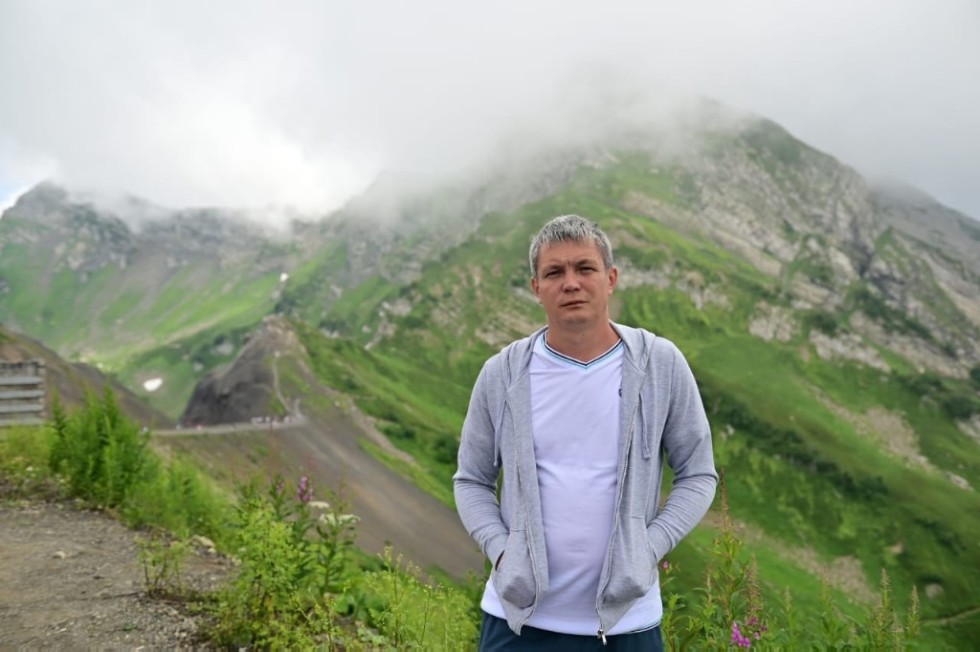 Нияз Салахов: 'Моя формула успеха ? это багаж знаний, опыт, ежедневный кропотливый труд' Нияз Салахов: 'Моя формула успеха ? это багаж знаний, опыт, ежедневный кропотливый труд'