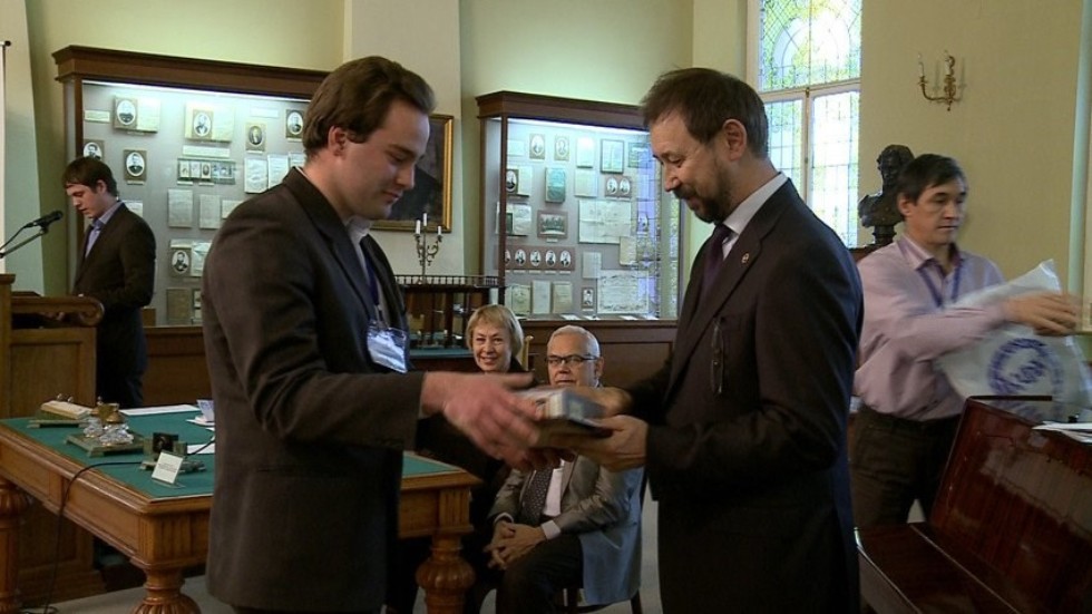 ������������